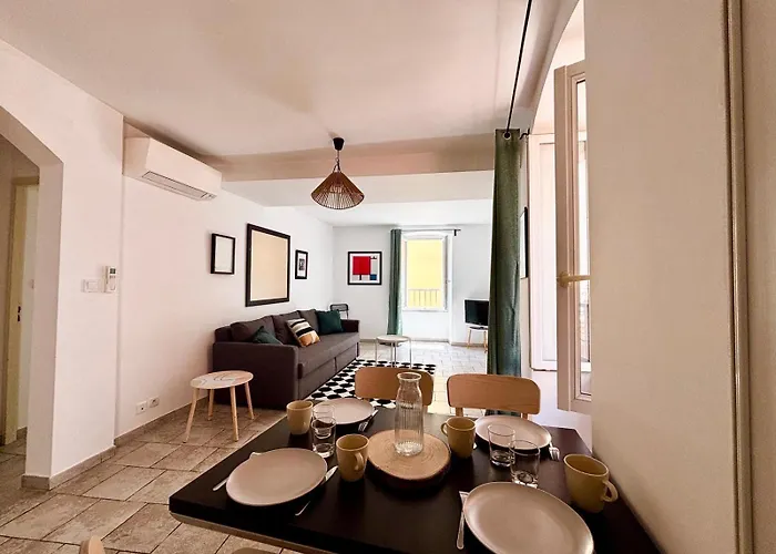 Casamea - Vieille Ville, 2 Min Plage, Clim * 阿雅克肖