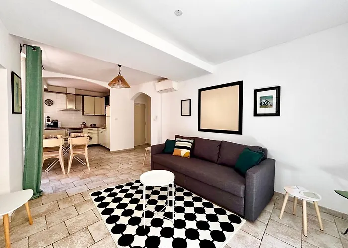 Casamea - Vieille Ville, 2 Min Plage, Clim 阿雅克肖